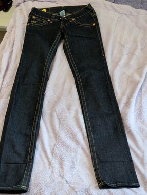 Women’s Dark Wash True Religion  Jeans with Contrast Stitching